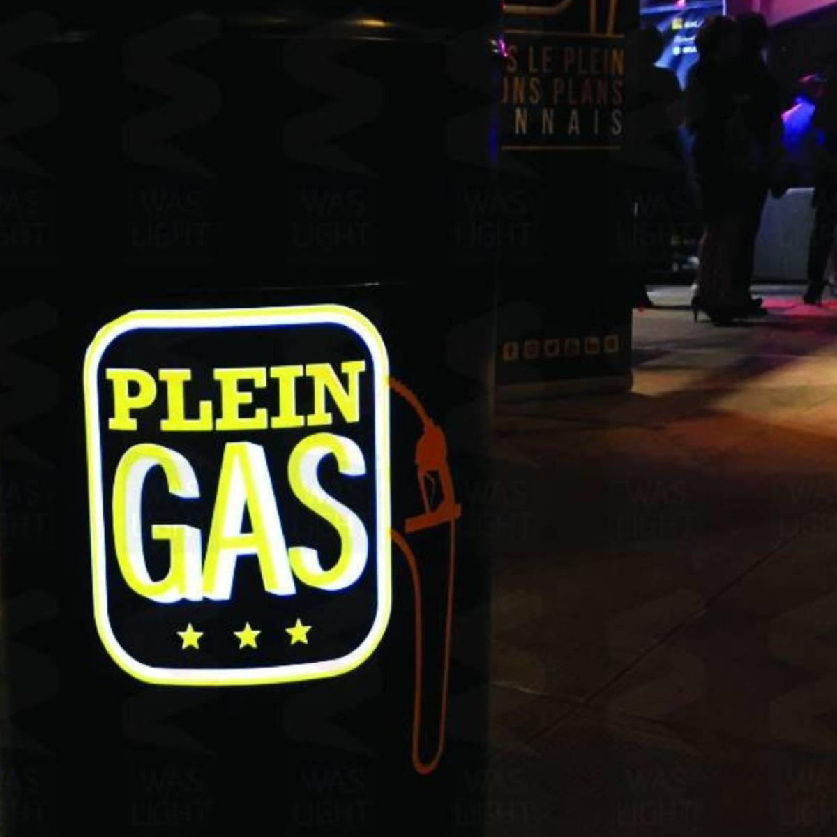Bidon lumineux pour l'agence Plein Gas à Lyon