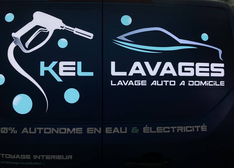 Covering lumineux pour KEL LAVAGES réalisé au mois de juin par WAS LIGHT à Lyon