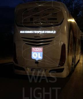 Covering électroluminescent bus Olympique Lyonnais Lyon