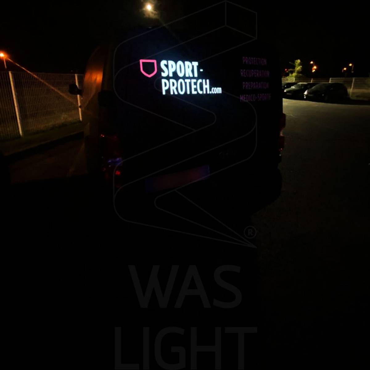 Total covering avec signature électroluminescente WAS LIGHT - Sport Protech